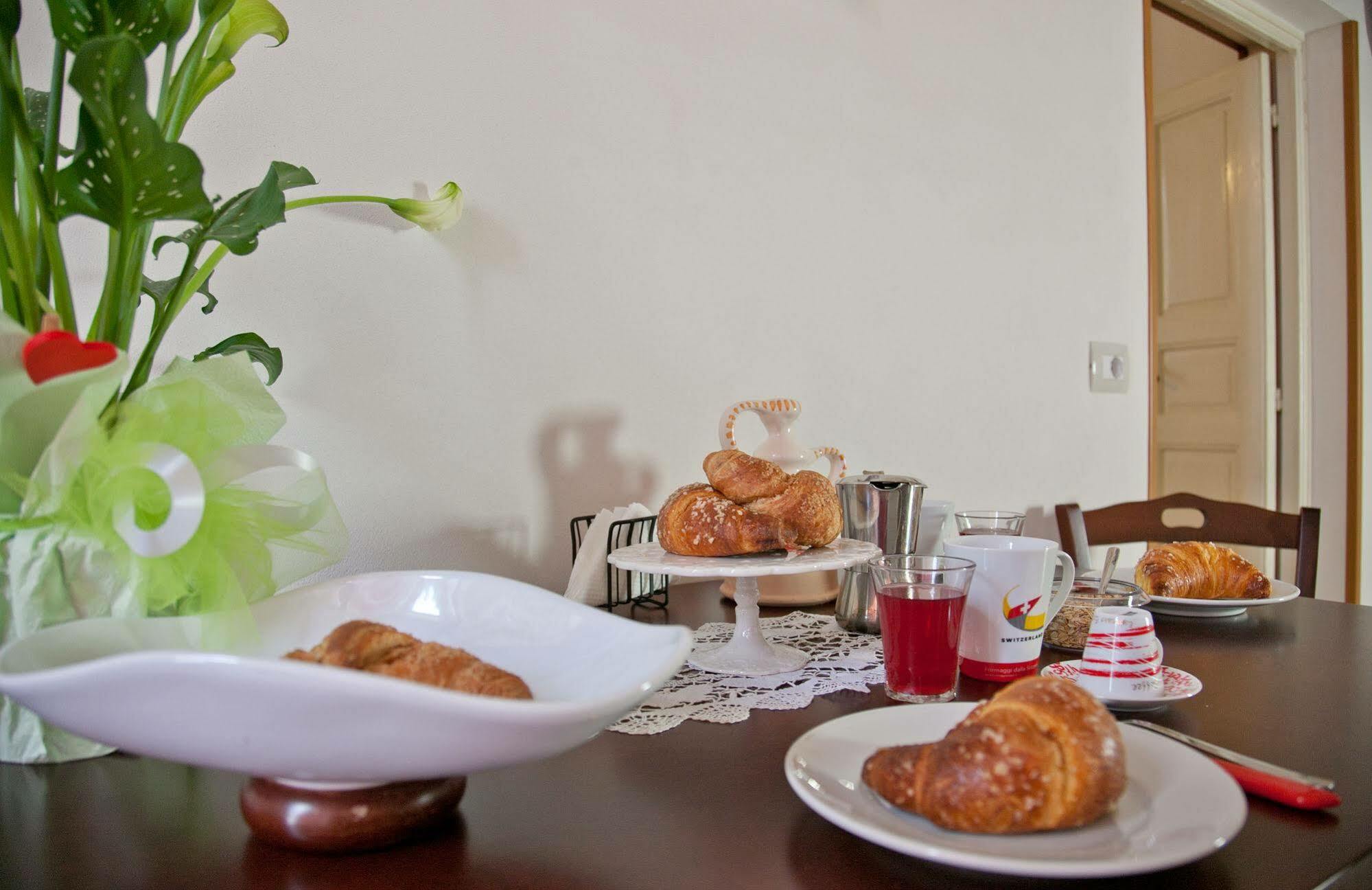 Lazzarella B&B ポリニャーノ・ア・マーレ エクステリア 写真